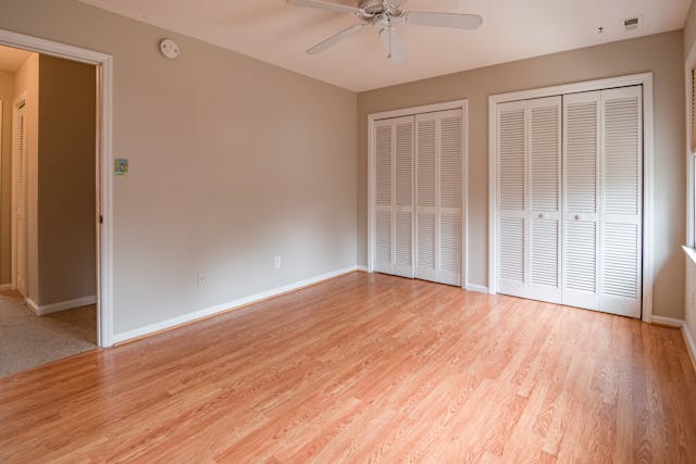 an empty, unfurnished room in a vacant home